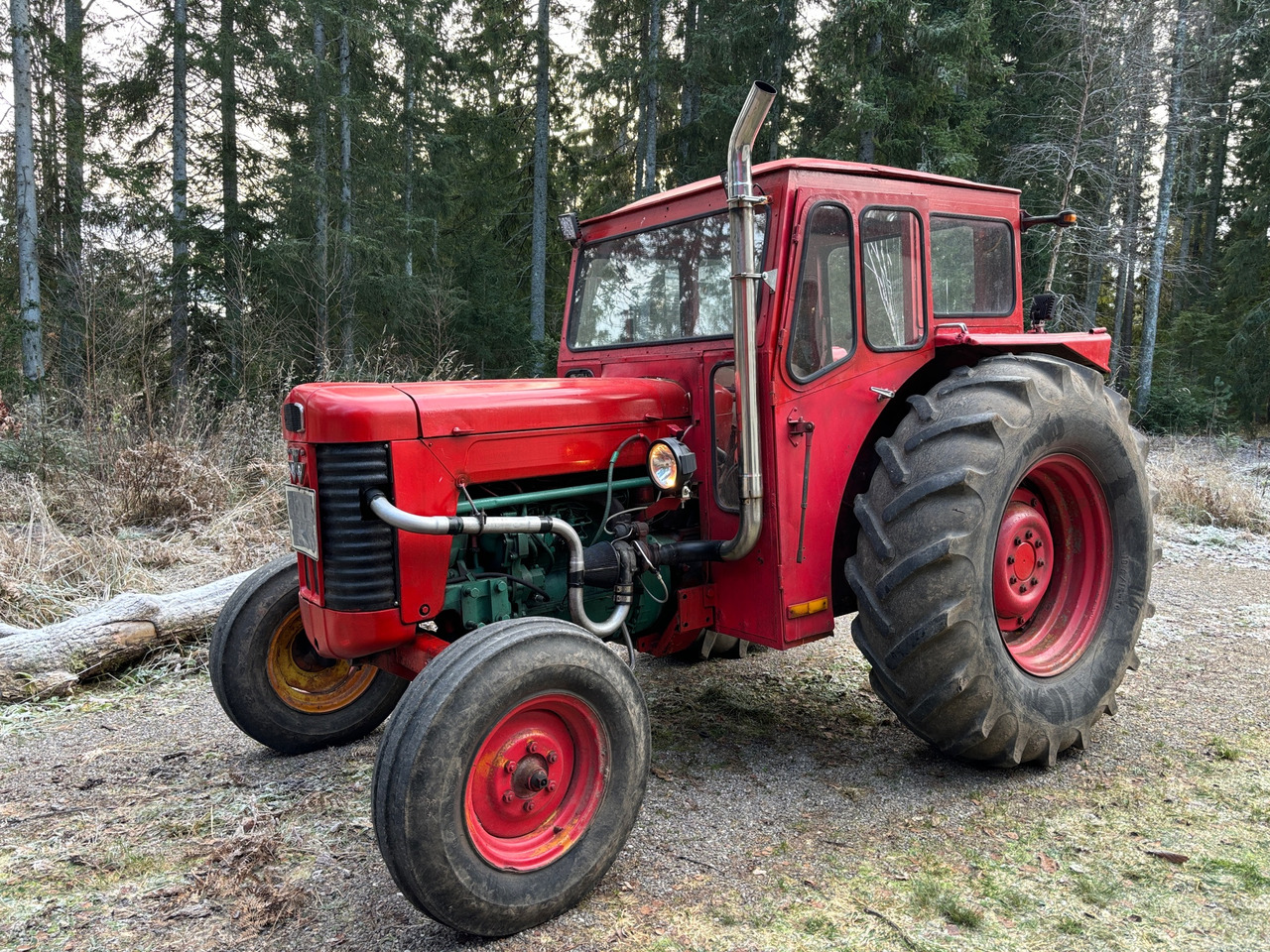 Massey Ferguson 65 - Трактор: фото 1 Massey Ferguson 65 - Трактор: фото 1