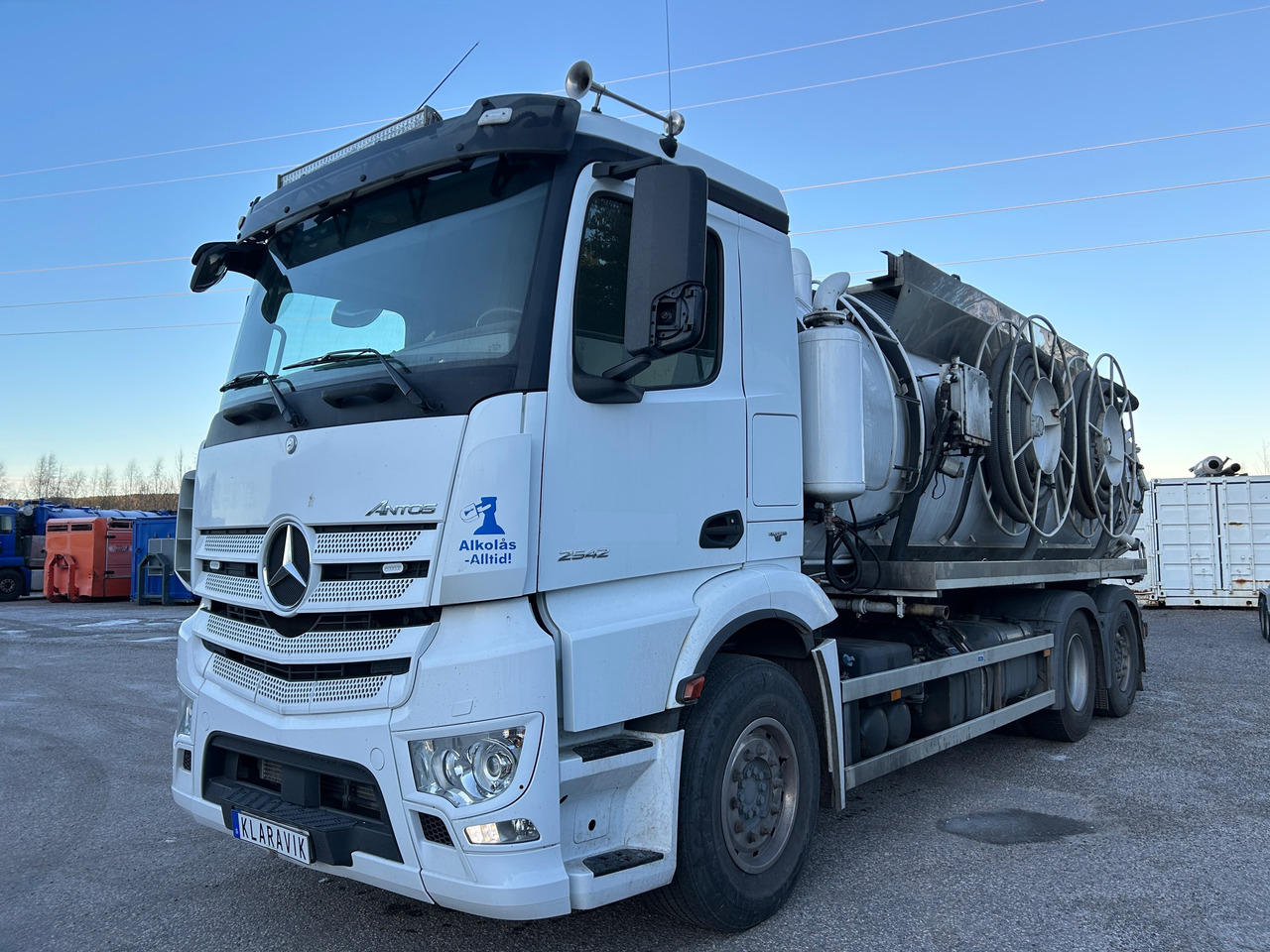 Mercedes-Benz 2542 - Асенізатори: фото 1 Mercedes-Benz 2542 - Асенізатори: фото 1