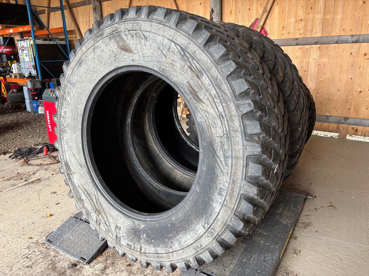 Nokian TRI 2 - Шина в категорії Будівельна техніка: фото 1 Nokian TRI 2 - Шина в категорії Будівельна техніка: фото 1