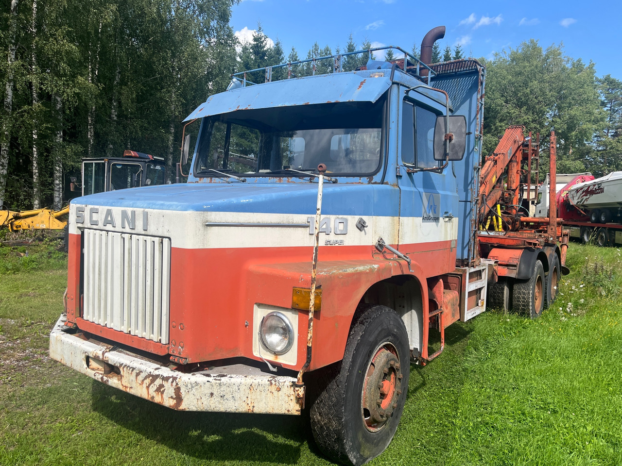 Scania 140 - Вантажівка з маніпулятором: фото 1 Scania 140 - Вантажівка з маніпулятором: фото 1