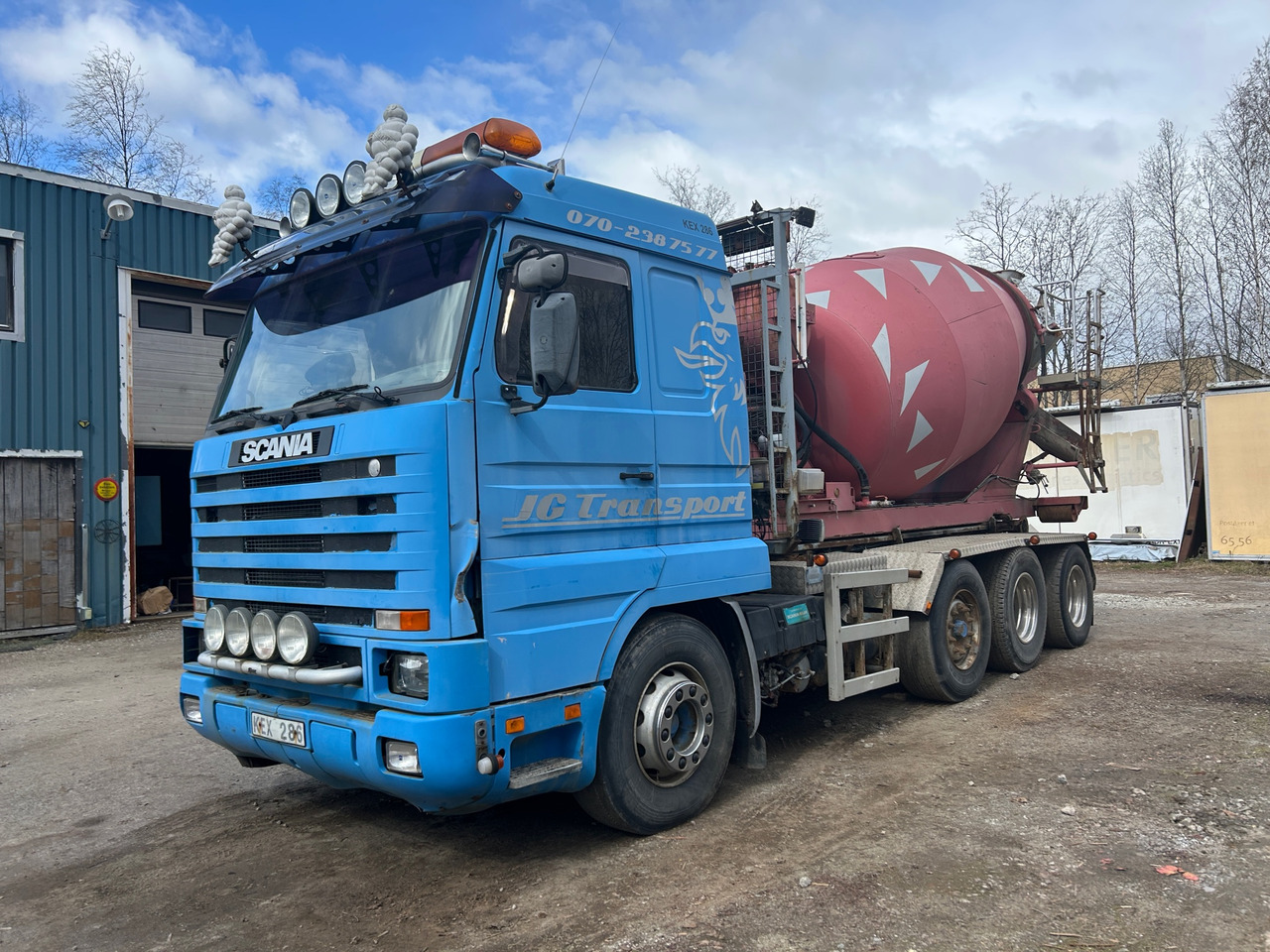 Scania R143HL6W2L42046 - Гаковий мультиліфт вантажівка: фото 1 Scania R143HL6W2L42046 - Гаковий мультиліфт вантажівка: фото 1