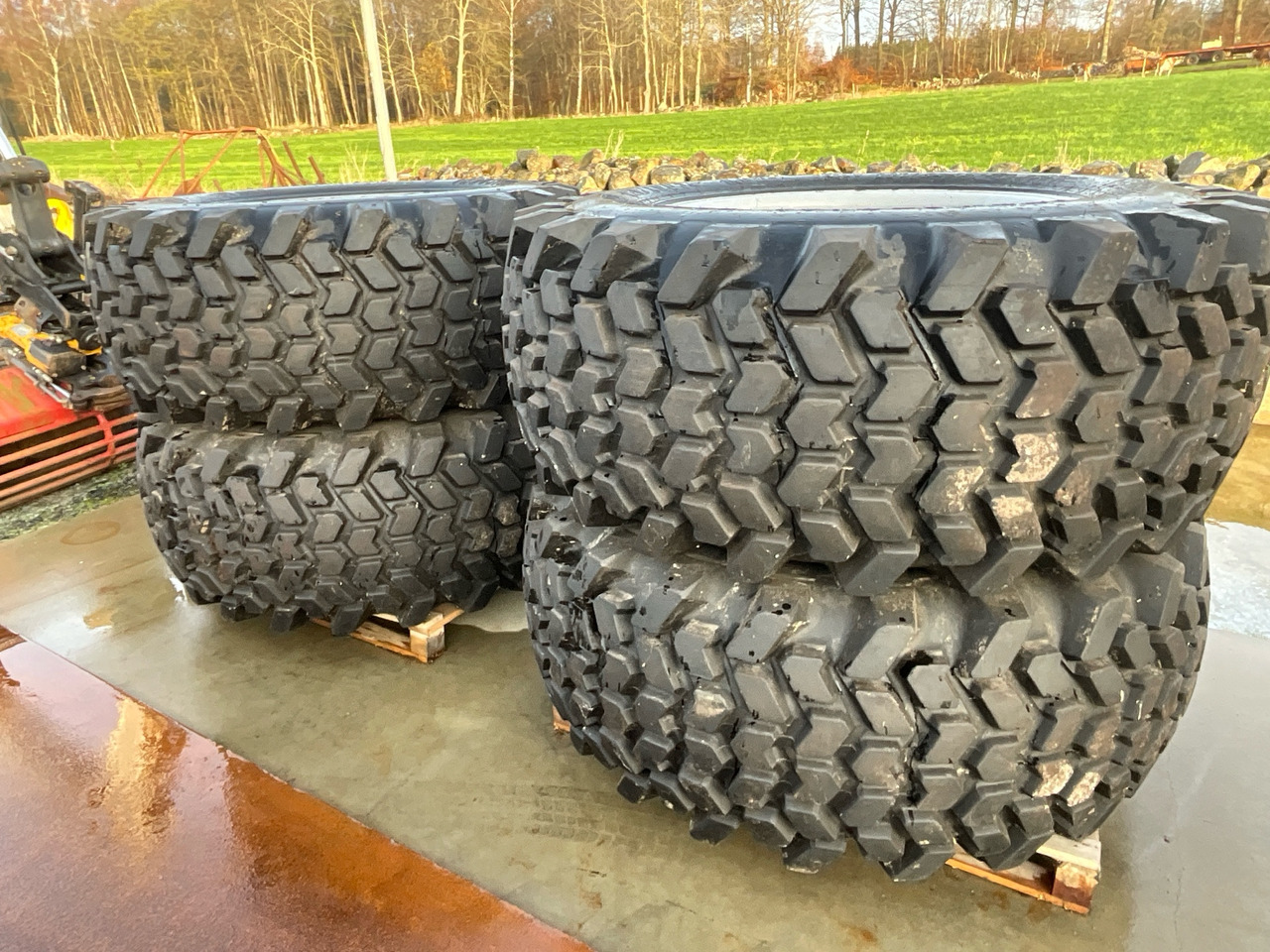 Trelleborg - Шина в категорії Будівельна техніка: фото 1 Trelleborg - Шина в категорії Будівельна техніка: фото 1