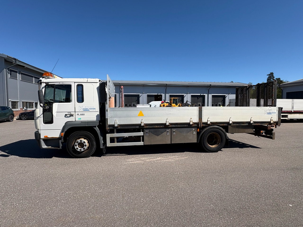Volvo FL 200 - Вантажівка: фото 1 Volvo FL 200 - Вантажівка: фото 1