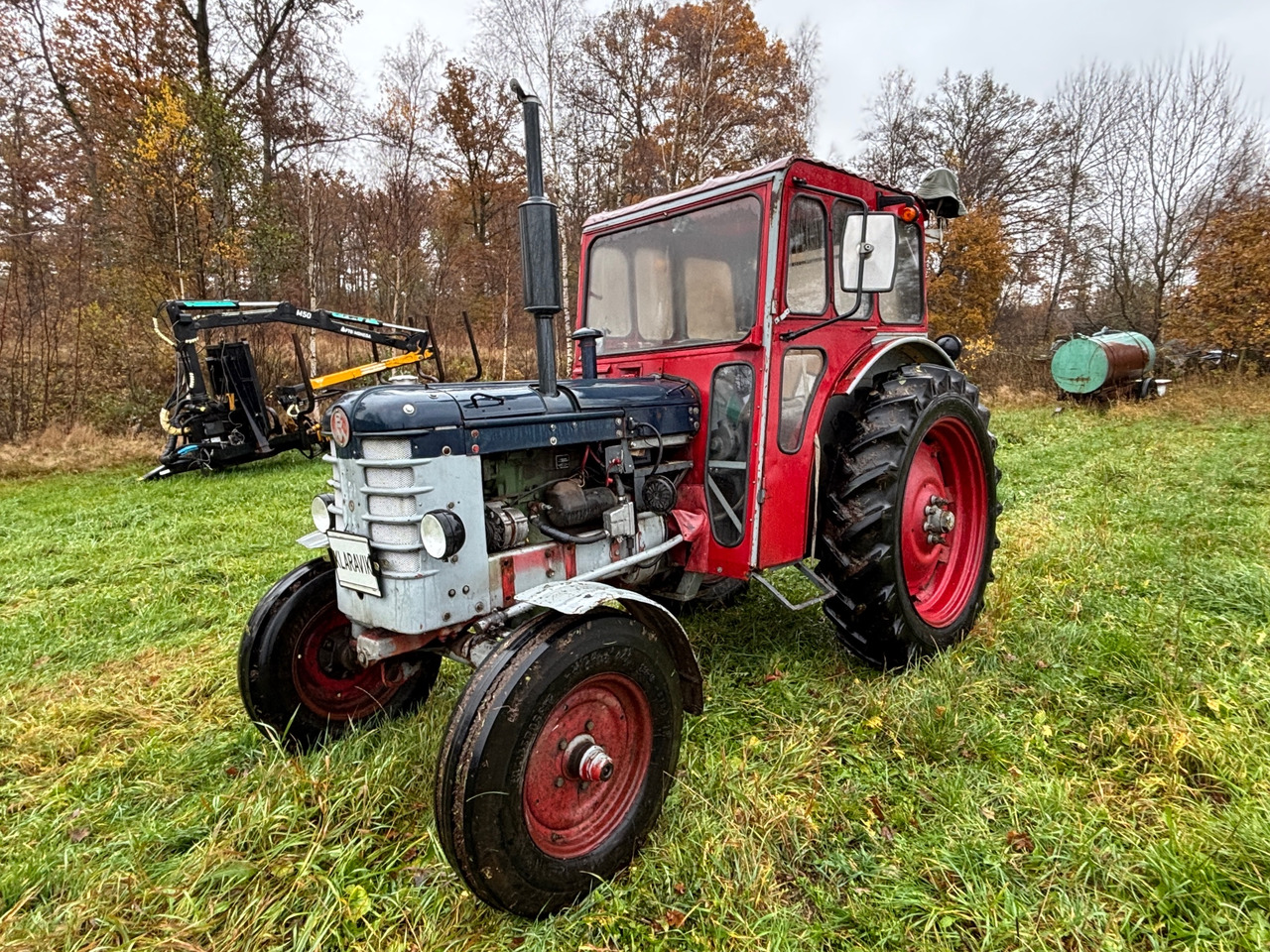 Volvo BM 350 - Трактор: фото 1 Volvo BM 350 - Трактор: фото 1