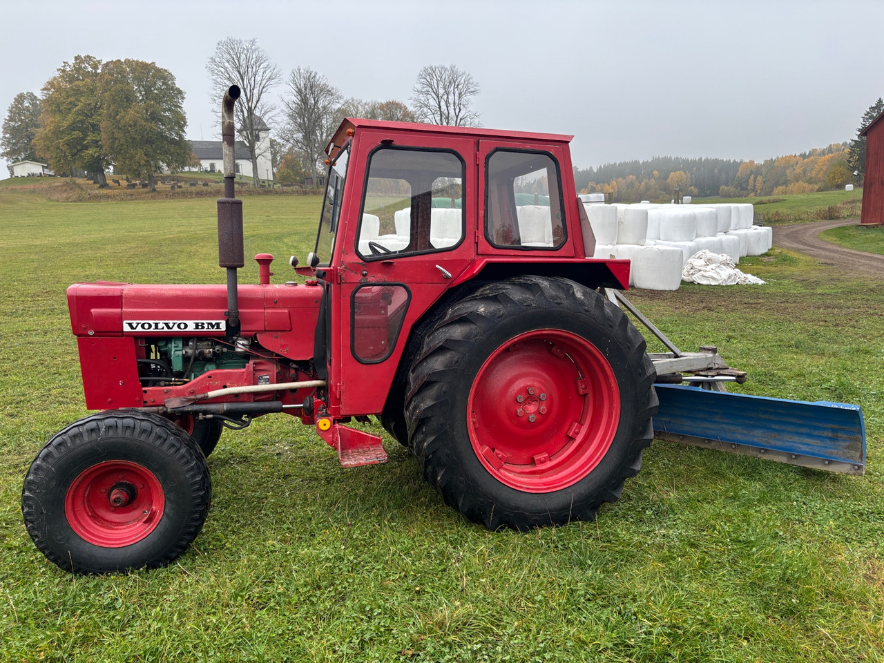 Volvo BM T 430 - Трактор: фото 1 Volvo BM T 430 - Трактор: фото 1