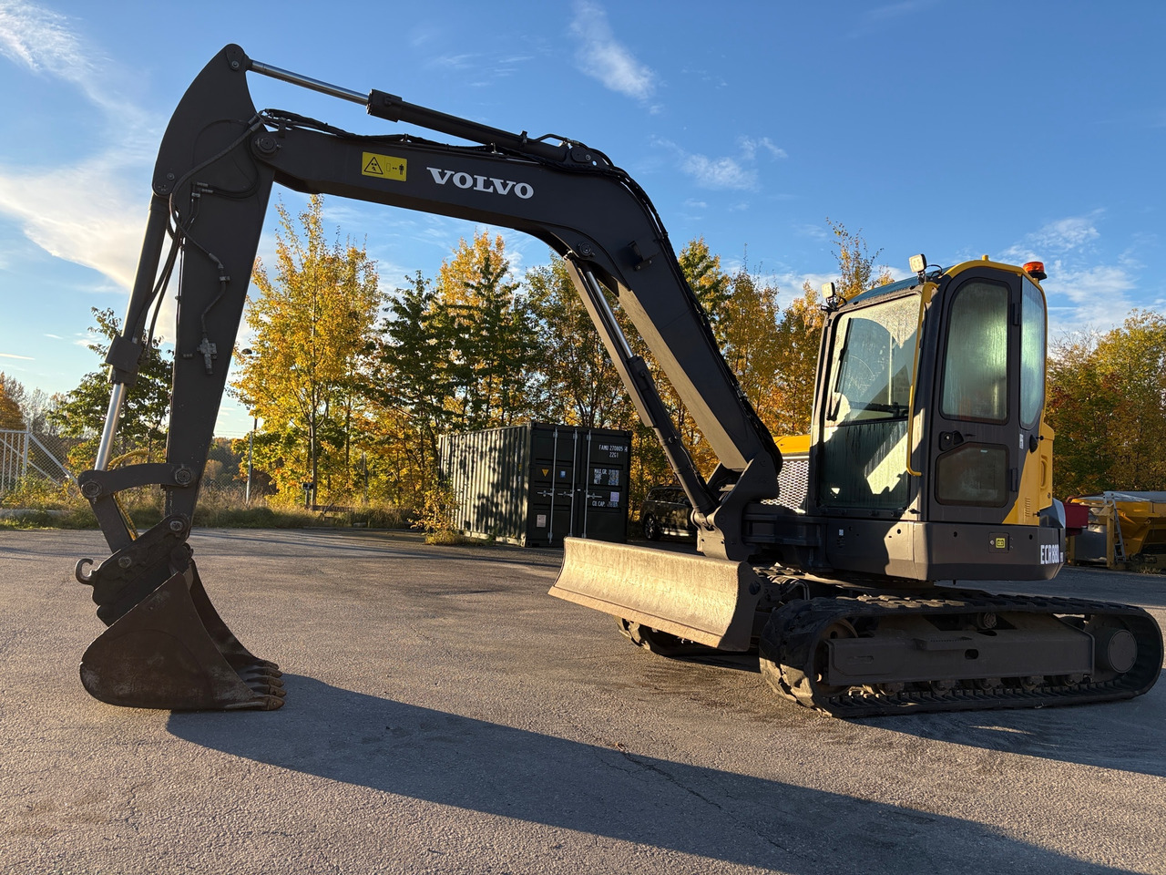 Volvo ECR88D Pro - Екскаватор: фото 1 Volvo ECR88D Pro - Екскаватор: фото 1