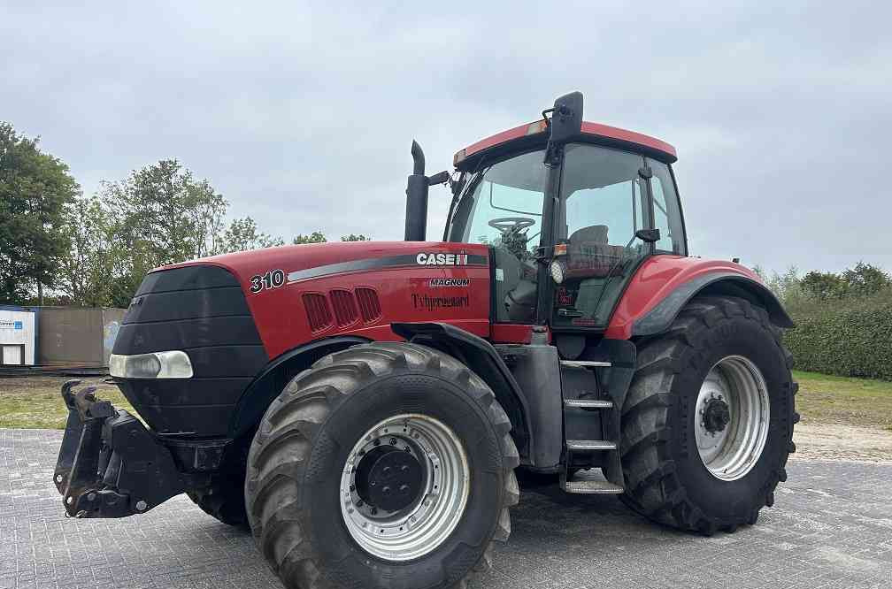 Case-IH Magnum 310 powershift - Трактор: фото 1 Case-IH Magnum 310 powershift - Трактор: фото 1