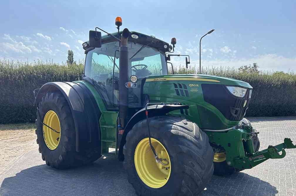 John Deere 6150R 6.150R - Трактор: фото 4 John Deere 6150R 6.150R - Трактор: фото 4