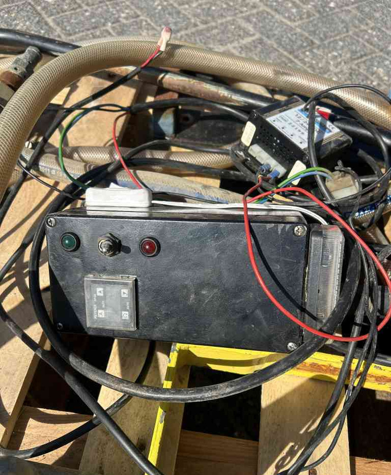 Michelin 1050/50x32 en 750/50x26 luchtdrukwissel set - Шини і диски в категорії Сільськогосподарська техніка: фото 5 Michelin 1050/50x32 en 750/50x26 luchtdrukwissel set - Шини і диски в категорії Сільськогосподарська техніка: фото 5