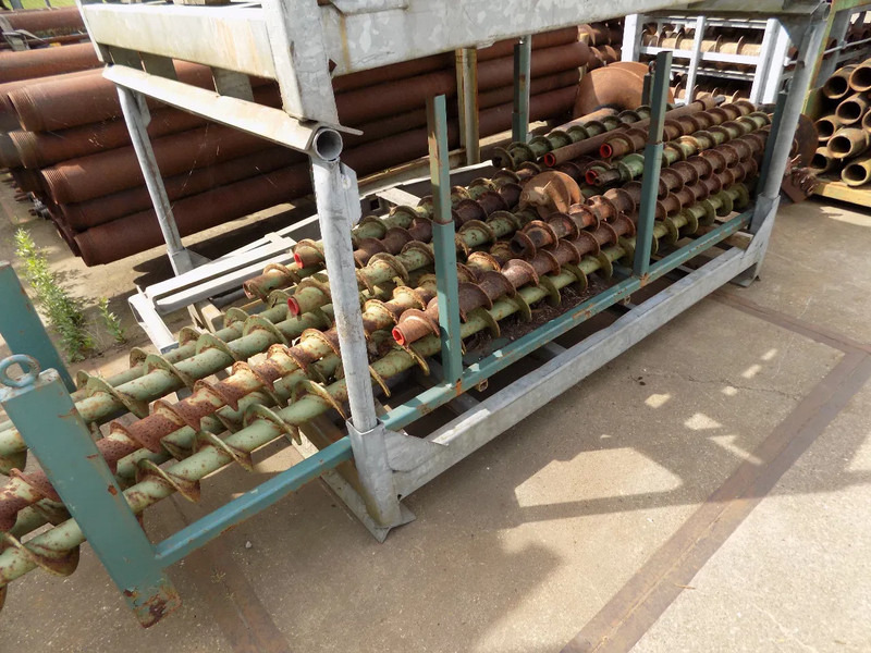 Atlas-Copco avegaar boorpijpen. - Бурова установка: фото 1 Atlas-Copco avegaar boorpijpen. - Бурова установка: фото 1