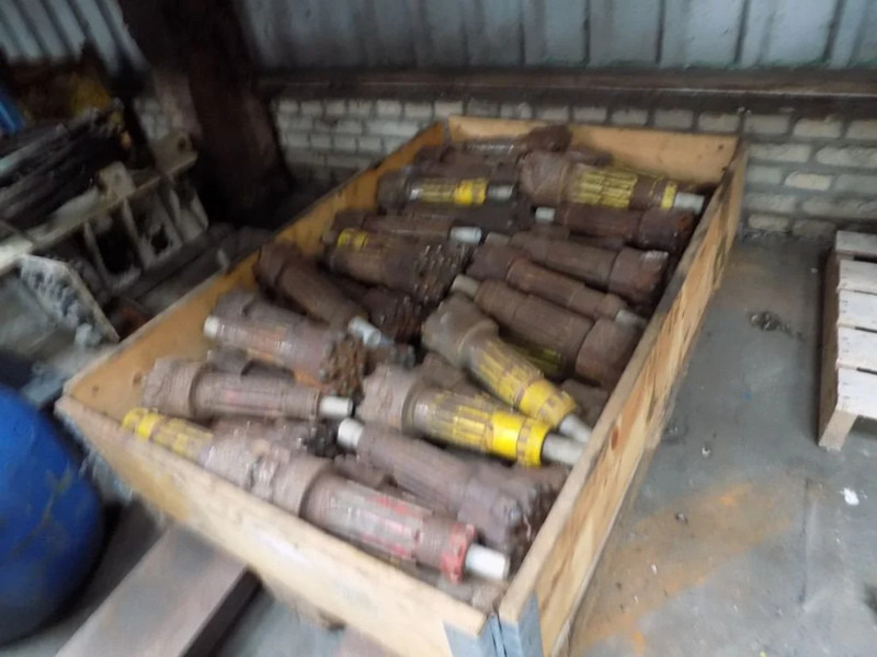 Atlas-Copco boorkroon drilling bitt - Бурова установка: фото 4 Atlas-Copco boorkroon drilling bitt - Бурова установка: фото 4