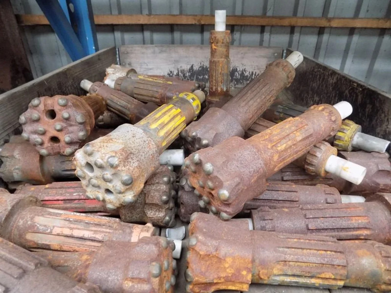 Atlas-Copco boorkroon drilling bitt - Бурова установка: фото 1 Atlas-Copco boorkroon drilling bitt - Бурова установка: фото 1