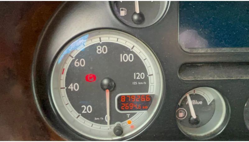 DAF CF 85.410 Schuifzijlen wagen 6x2 Daf CF85 - Вантажівка з закритим кузовом: фото 5 DAF CF 85.410 Schuifzijlen wagen 6x2 Daf CF85 - Вантажівка з закритим кузовом: фото 5