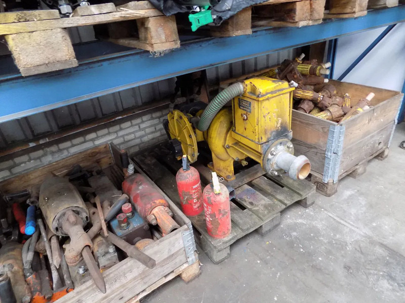 Насос для води Diversen VAS FIREPUMP FORD MOTOR 90 M3 EN 8 BAR: фото 18