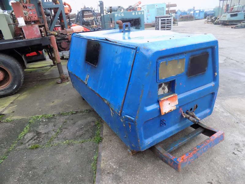 Ingersoll Rand Ingersoll rand P175W compressor met deutz P175W compressor met deutz - Повітряний компресор: фото 3 Ingersoll Rand Ingersoll rand P175W compressor met deutz P175W compressor met deutz - Повітряний компресор: фото 3