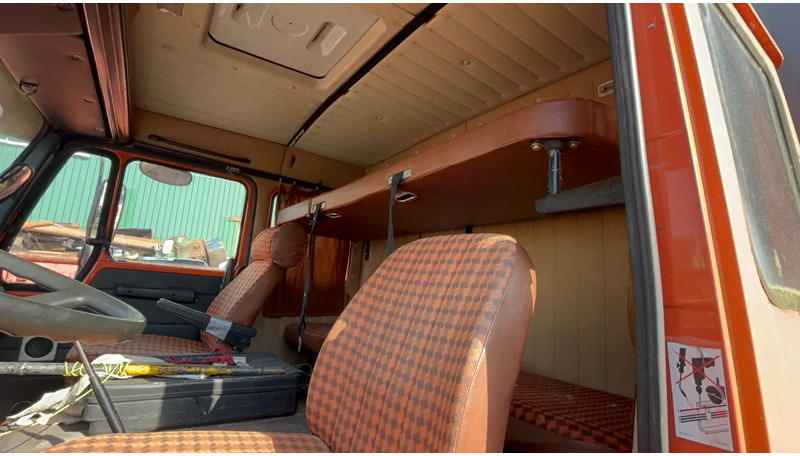 Mercedes-Benz NG Mercedes benz NG 1213 Box truck - Вантажівка з закритим кузовом: фото 5 Mercedes-Benz NG Mercedes benz NG 1213 Box truck - Вантажівка з закритим кузовом: фото 5