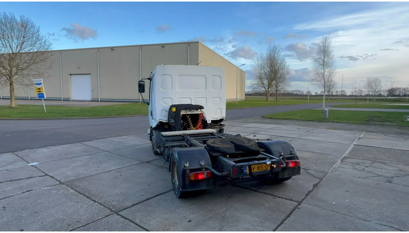 Тягач Renault Midlum Renault Midlum: фото 15