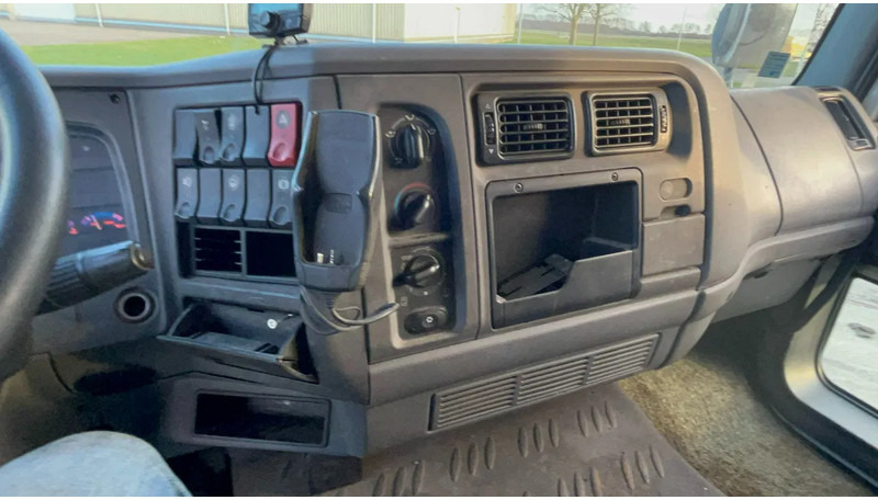 Тягач Renault Midlum Renault Midlum: фото 6