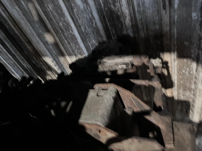 Volvo D60A met transmissie - Двигун в категорії Вантажівки: фото 3 Volvo D60A met transmissie - Двигун в категорії Вантажівки: фото 3