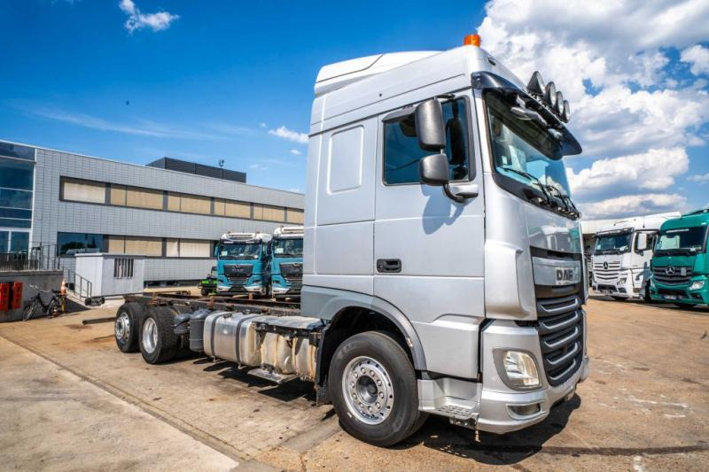 DAF XF 510 - Вантажівка шасі: фото 2 DAF XF 510 - Вантажівка шасі: фото 2