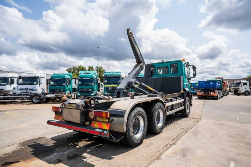 Iveco TRAKKER 360-6x4-PALFINGER - Гаковий мультиліфт вантажівка: фото 4 Iveco TRAKKER 360-6x4-PALFINGER - Гаковий мультиліфт вантажівка: фото 4