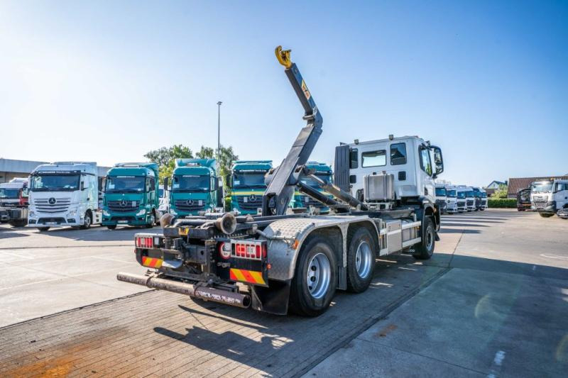 Iveco X-WAY 460 - HYVA - 91000 KM - Гаковий мультиліфт вантажівка: фото 4 Iveco X-WAY 460 - HYVA - 91000 KM - Гаковий мультиліфт вантажівка: фото 4