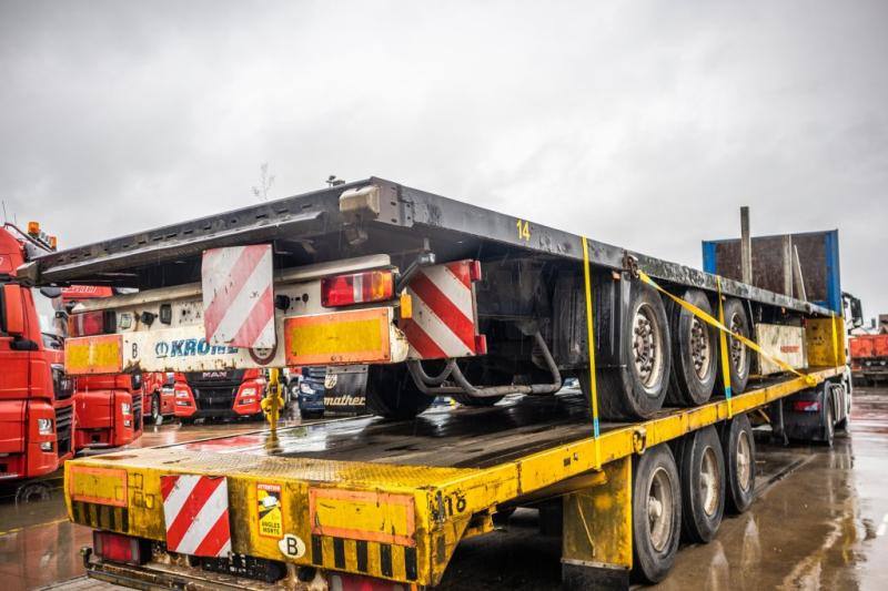 Krone SD27-PLATEAU-39000 KG MTM - Бортовий напівпричіп/ Платформа: фото 3 Krone SD27-PLATEAU-39000 KG MTM - Бортовий напівпричіп/ Платформа: фото 3