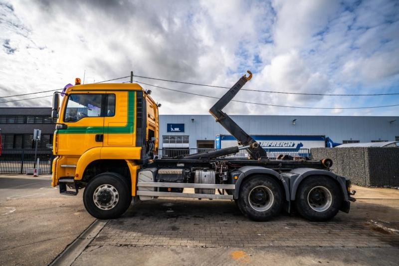 MAN TGA 33.430 BL - Гаковий мультиліфт вантажівка: фото 2 MAN TGA 33.430 BL - Гаковий мультиліфт вантажівка: фото 2