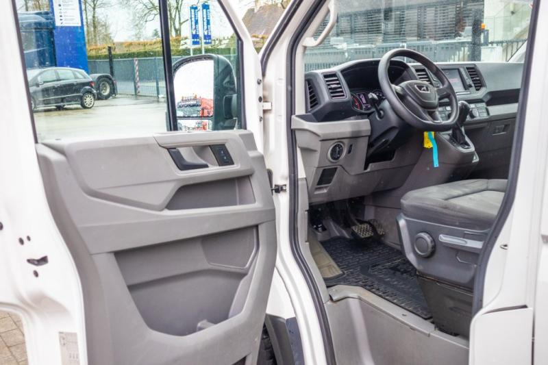 Interior photo 1: Суцільнометалевий фургон MAN TGE 3.180 Interior photo 1: Суцільнометалевий фургон MAN TGE 3.180
