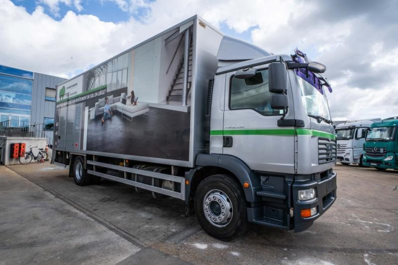 MAN TGM 18.280 BL+DHOLLANDIA 1500KG - Вантажівка з закритим кузовом: фото 2 MAN TGM 18.280 BL+DHOLLANDIA 1500KG - Вантажівка з закритим кузовом: фото 2