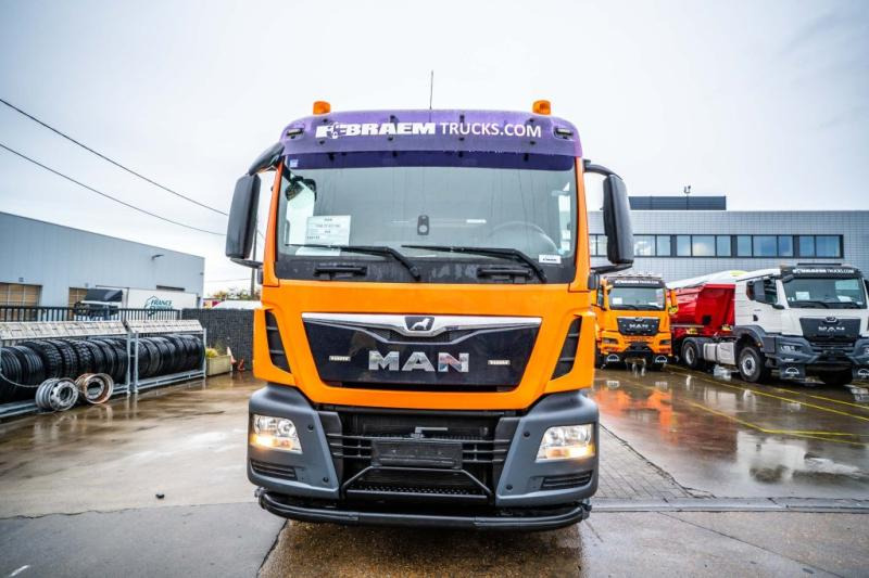 MAN TGS 33.420 BB - Гаковий мультиліфт вантажівка: фото 2 MAN TGS 33.420 BB - Гаковий мультиліфт вантажівка: фото 2