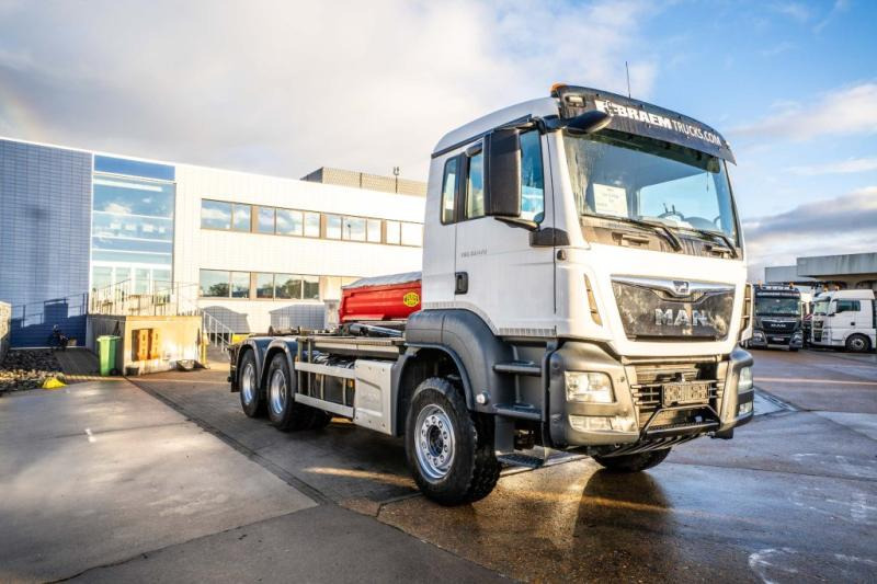 MAN TGS 33.470 BL - 64 456 KM - Гаковий мультиліфт вантажівка: фото 2 MAN TGS 33.470 BL - 64 456 KM - Гаковий мультиліфт вантажівка: фото 2