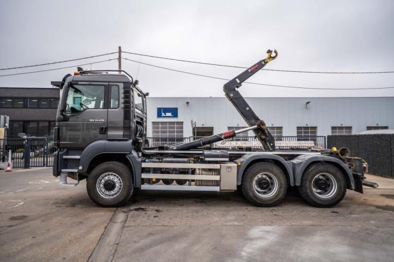 MAN TGS 33.470 BL-6x6H - Гаковий мультиліфт вантажівка: фото 3 MAN TGS 33.470 BL-6x6H - Гаковий мультиліфт вантажівка: фото 3