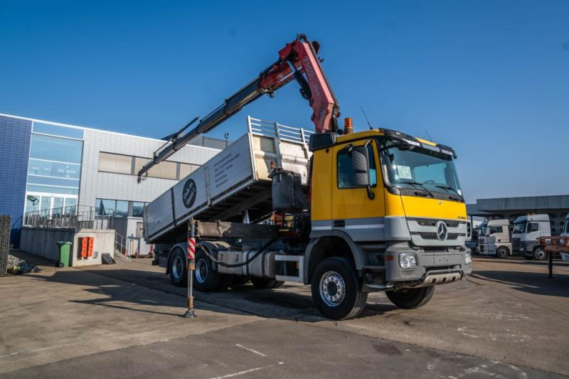 Mercedes ACTROS 3344 K-MP3+FASSI F245 - Самоскид вантажівка, Вантажівка з маніпулятором: фото 2 Mercedes ACTROS 3344 K-MP3+FASSI F245 - Самоскид вантажівка, Вантажівка з маніпулятором: фото 2