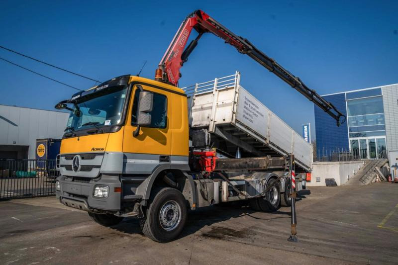 Mercedes ACTROS 3344 K-MP3+FASSI F245 - Самоскид вантажівка, Вантажівка з маніпулятором: фото 1 Mercedes ACTROS 3344 K-MP3+FASSI F245 - Самоскид вантажівка, Вантажівка з маніпулятором: фото 1