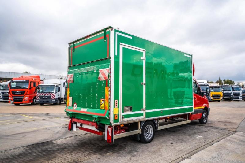 Mercedes SPRINTER 516 CDI - Суцільнометалевий фургон: фото 4 Mercedes SPRINTER 516 CDI - Суцільнометалевий фургон: фото 4