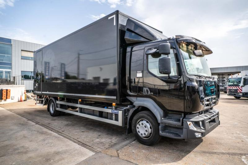 Renault D 16 250- 36000 KM +DHOLLANDIA 2T. - Вантажівка з закритим кузовом: фото 2 Renault D 16 250- 36000 KM +DHOLLANDIA 2T. - Вантажівка з закритим кузовом: фото 2