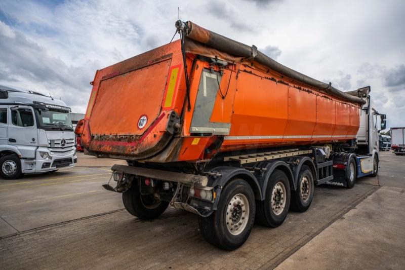 Schmitz SGF-S3-GEISOLEERDE KIPPER-27m3 - Самоскид напівпричіп: фото 4 Schmitz SGF-S3-GEISOLEERDE KIPPER-27m3 - Самоскид напівпричіп: фото 4