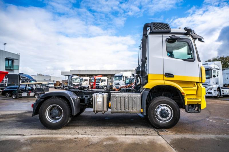 Mercedes AROCS 2045 AS (cardan ) - Тягач: фото 3 Mercedes AROCS 2045 AS (cardan ) - Тягач: фото 3