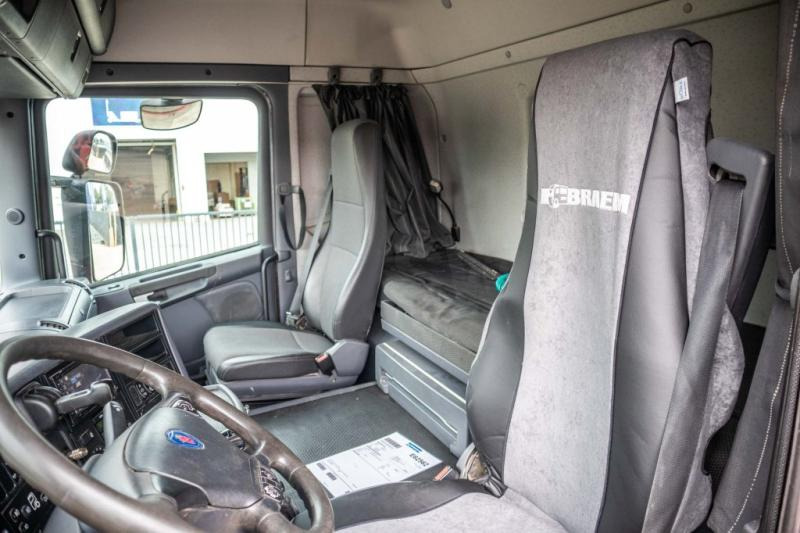 Interior photo 1: Scania G440+MANUAL+INTARDER+HYDR. в лізинг Scania G440+MANUAL+INTARDER+HYDR.