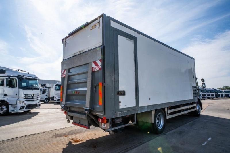 Volvo FL 240 (18t) + DHOLLANDIA 1.5T - Вантажівка з закритим кузовом: фото 5 Volvo FL 240 (18t) + DHOLLANDIA 1.5T - Вантажівка з закритим кузовом: фото 5