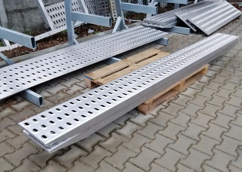 Blacha LOHR ALUMINIOWA I STALOWA PRODUCENT в лізинг Blacha LOHR ALUMINIOWA I STALOWA PRODUCENT: фото 19 Blacha LOHR ALUMINIOWA I STALOWA PRODUCENT в лізинг Blacha LOHR ALUMINIOWA I STALOWA PRODUCENT: фото 19