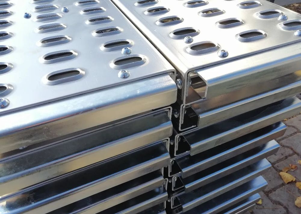 Blacha LOHR ALUMINIOWA I STALOWA PRODUCENT в лізинг Blacha LOHR ALUMINIOWA I STALOWA PRODUCENT: фото 16 Blacha LOHR ALUMINIOWA I STALOWA PRODUCENT в лізинг Blacha LOHR ALUMINIOWA I STALOWA PRODUCENT: фото 16