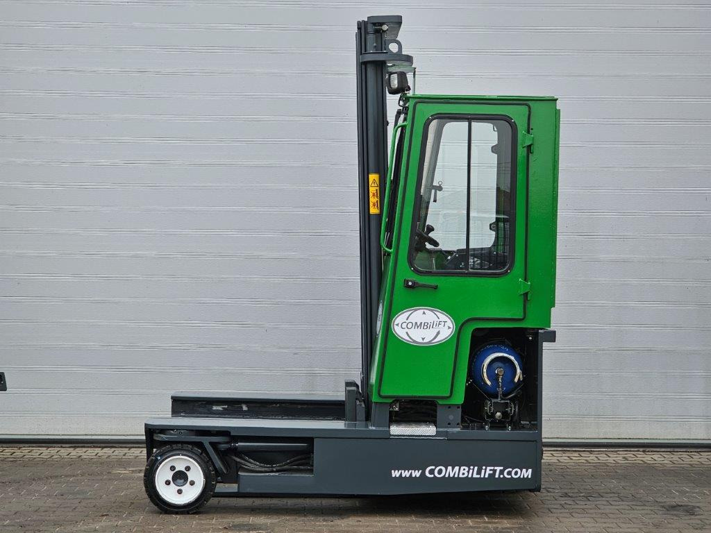 Combilift C3000 - Чотириходовий річ-трак: фото 5 Combilift C3000 - Чотириходовий річ-трак: фото 5