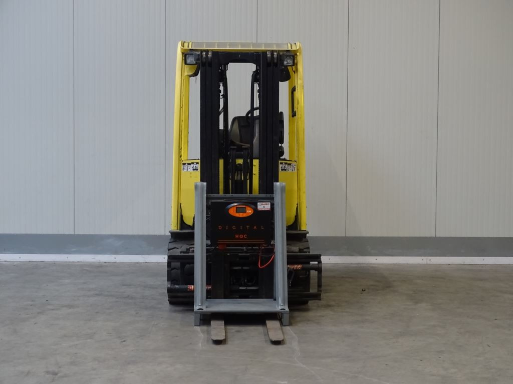 Hyster J2.5XN - TRIPLEX - Електронавантажувач: фото 2 Hyster J2.5XN - TRIPLEX - Електронавантажувач: фото 2