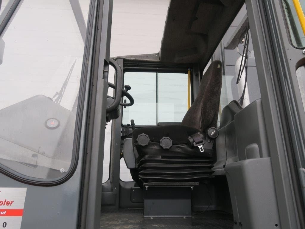 Kalmar DCE150-6 Marine Forklift For Boat Handling - Дизельний навантажувач: фото 2 Kalmar DCE150-6 Marine Forklift For Boat Handling - Дизельний навантажувач: фото 2