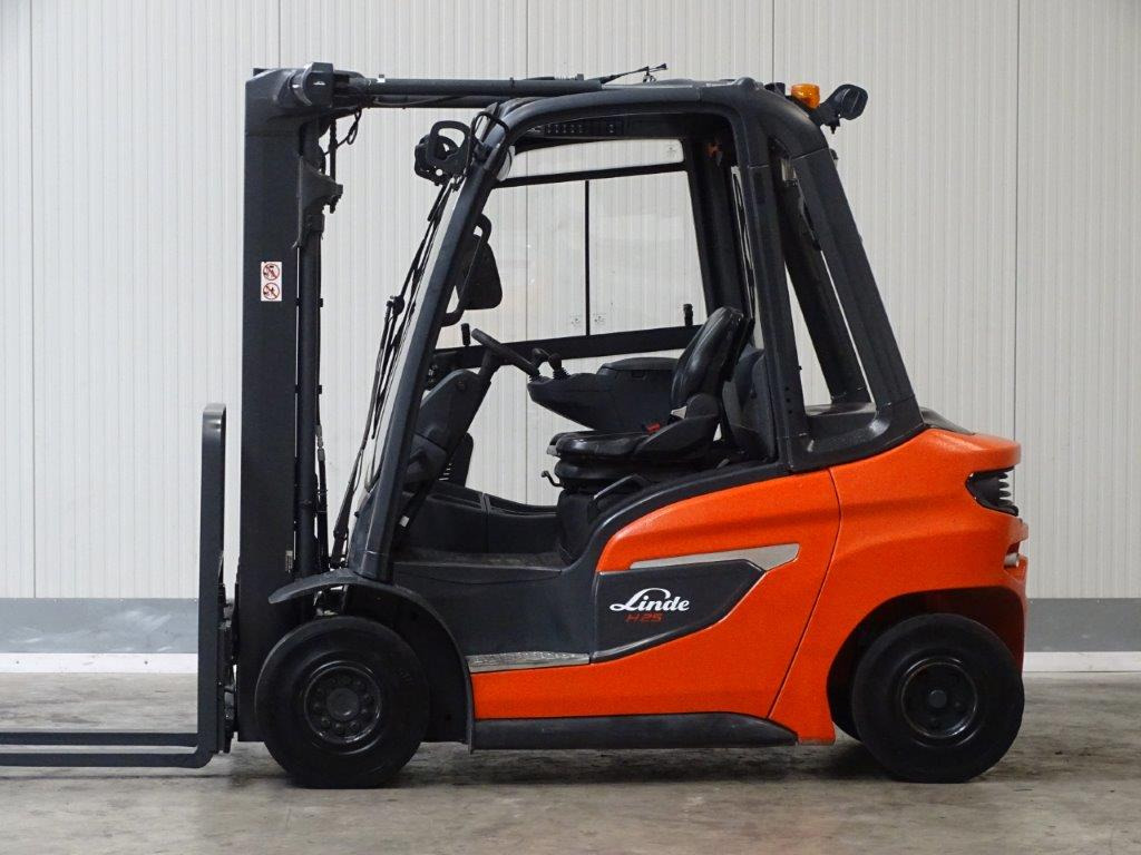 Linde H25D-01 - Дизельний навантажувач: фото 3 Linde H25D-01 - Дизельний навантажувач: фото 3