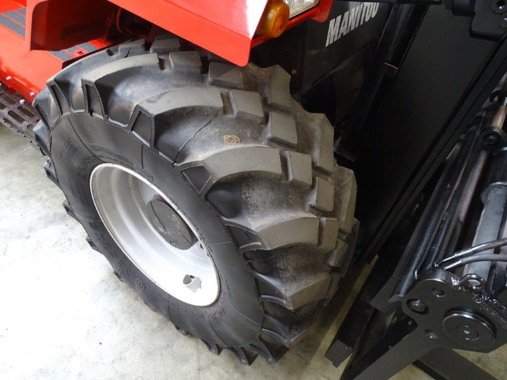 Manitou M50-4P - TRIPLEX - 4x4 - Навантажувач підвищеної прохідності: фото 2 Manitou M50-4P - TRIPLEX - 4x4 - Навантажувач підвищеної прохідності: фото 2