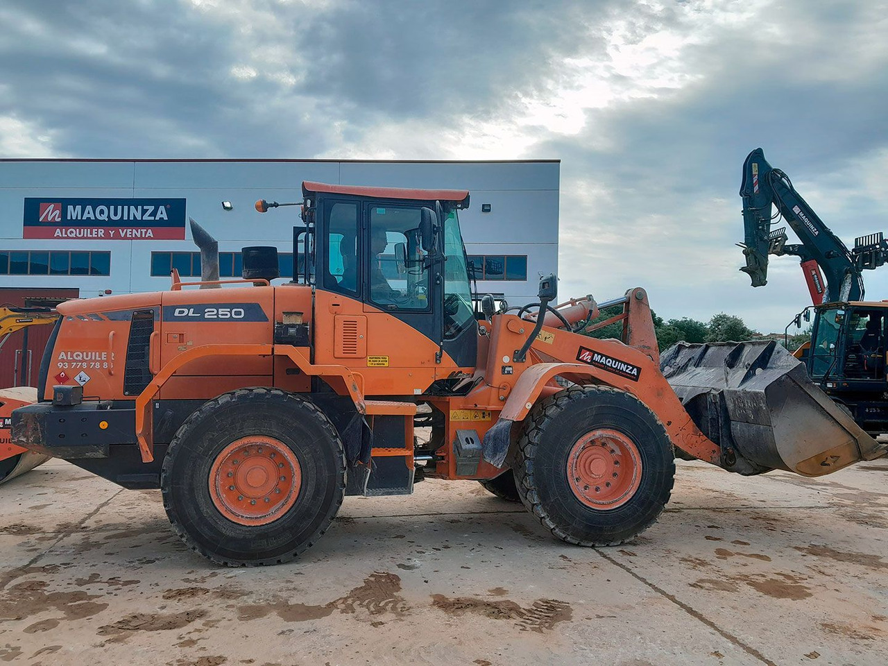 DOOSAN DL250-3 - Колісний навантажувач: фото 5 DOOSAN DL250-3 - Колісний навантажувач: фото 5