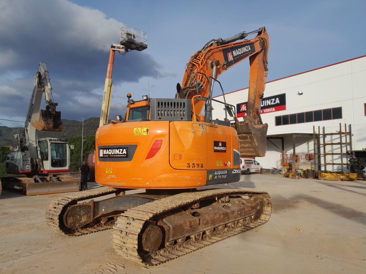 DOOSAN DX235LCR - Гусеничний екскаватор: фото 3 DOOSAN DX235LCR - Гусеничний екскаватор: фото 3
